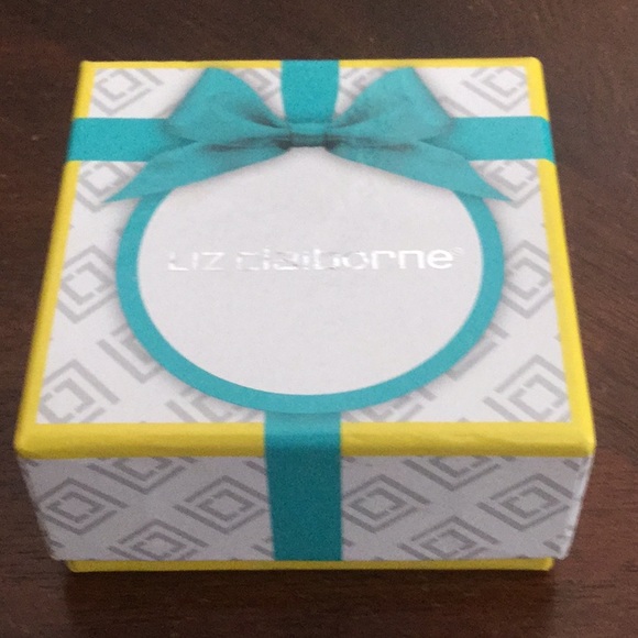 ❤️NWT Liz Claiborne Holiday Stocking Brooch ❤️ - Picture 5 of 6